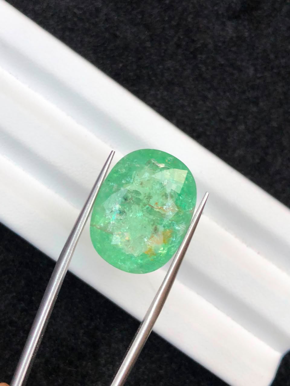 natural Paraiba tourmaline loose gemstone