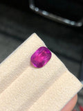 high quality 3 ct Kashmir sapphire stone

