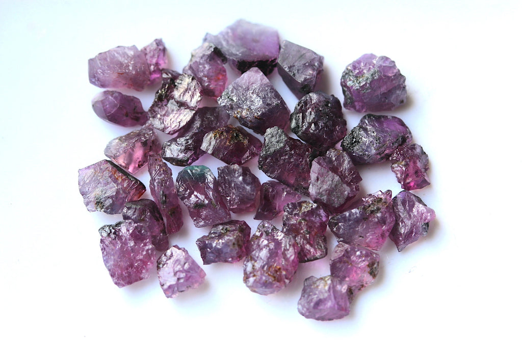 65 Carats Natural Purplish-Pink Rough Sapphire Parcel – Basil Mine, Kashmir Pakistan