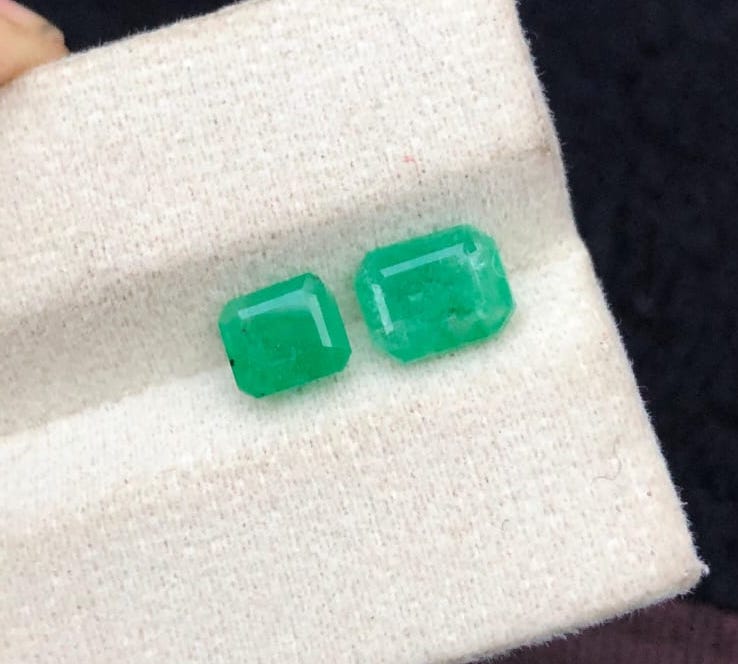 Buy natural loose emeralds Swat Pakistan