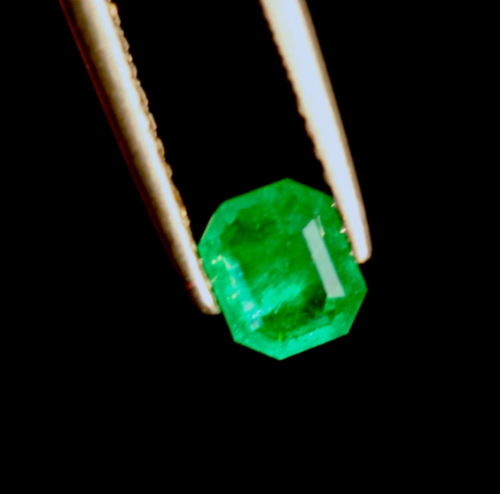 Green Emerald Loose Stone