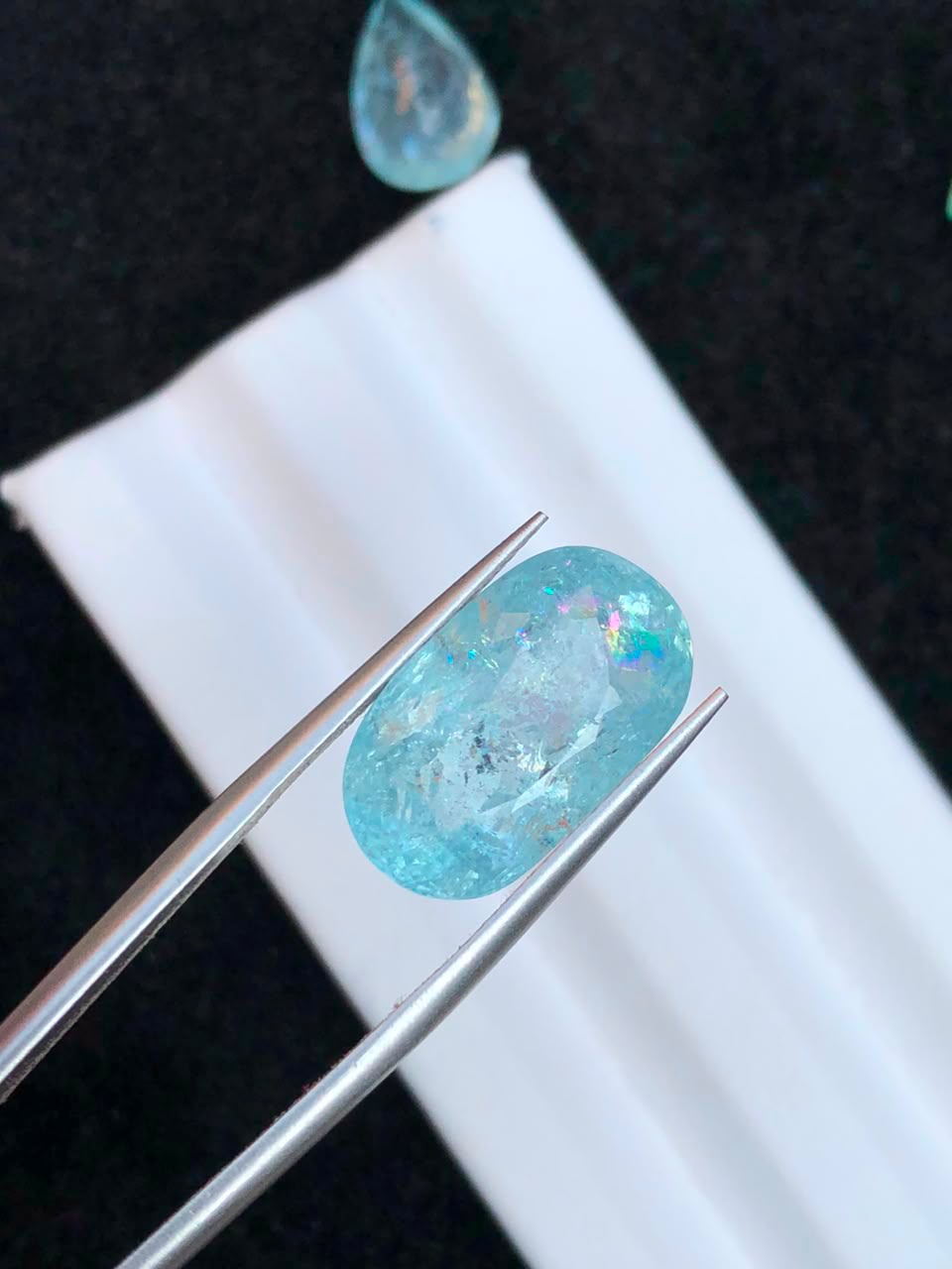 natural Paraiba tourmaline for jewelry making