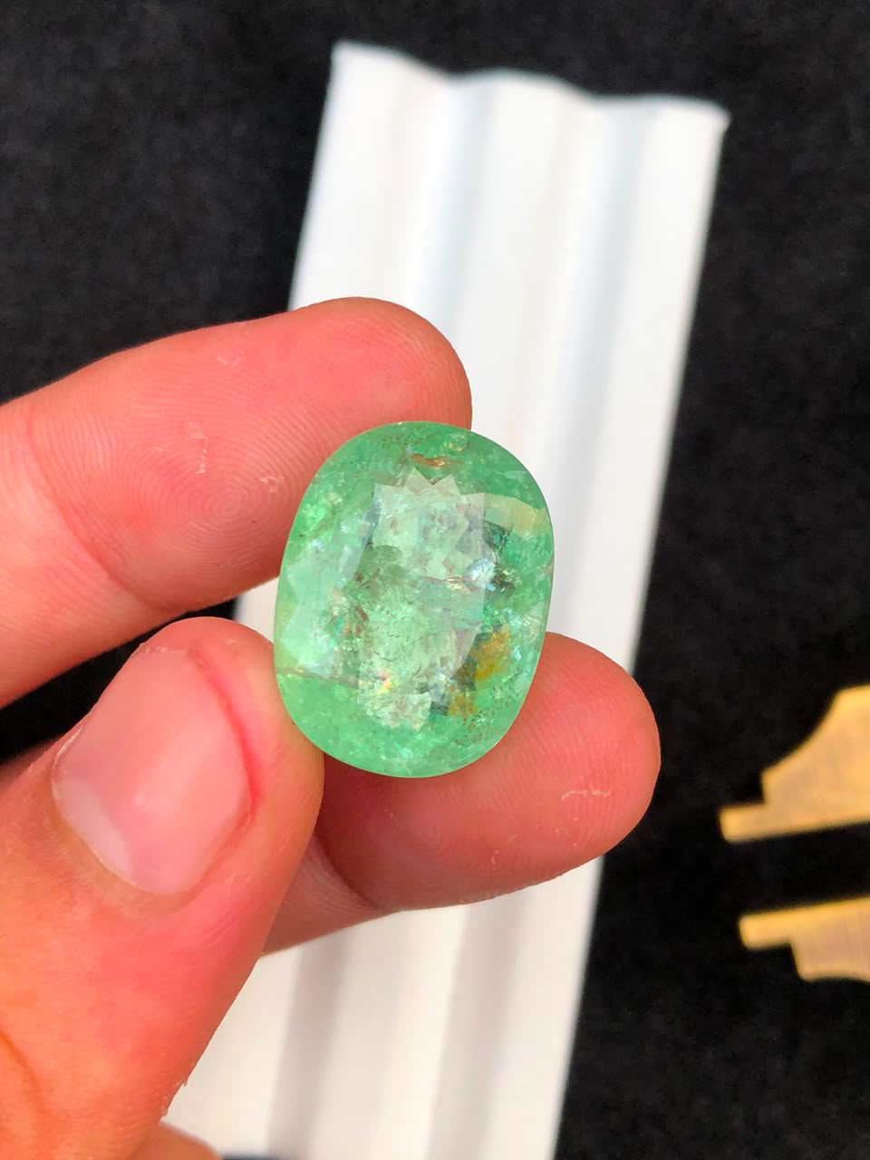 natural Paraiba tourmaline loose stone