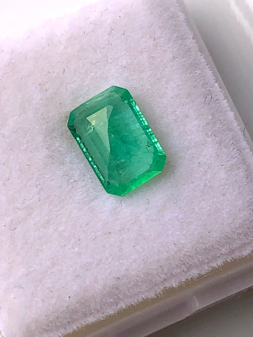 1.22 carats Octagonal Cut Emerald Stone