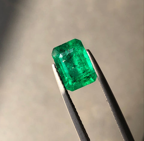 Browse Swat Emerald Gems
